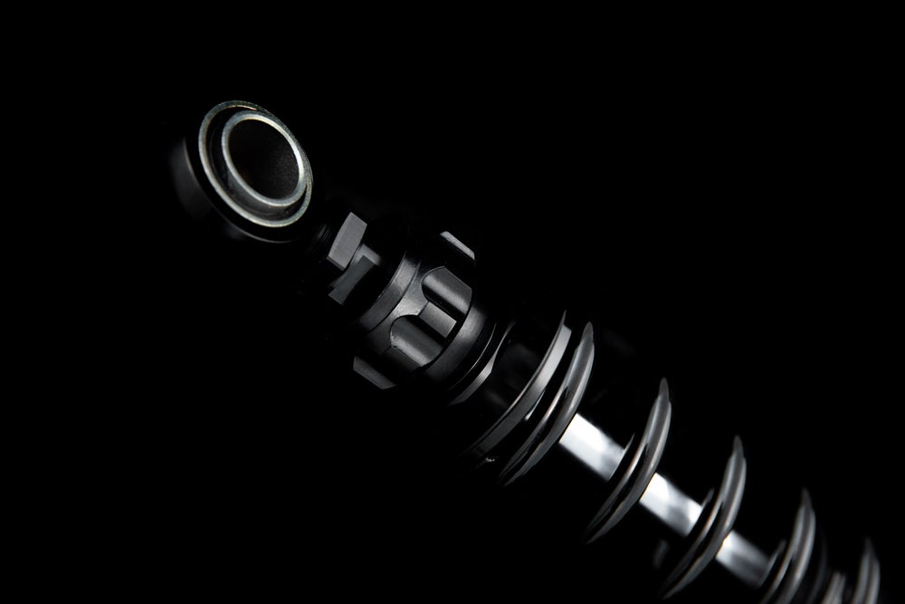 Triumph Scrambler 900 2016 – Öhlins Street Performance STX 36